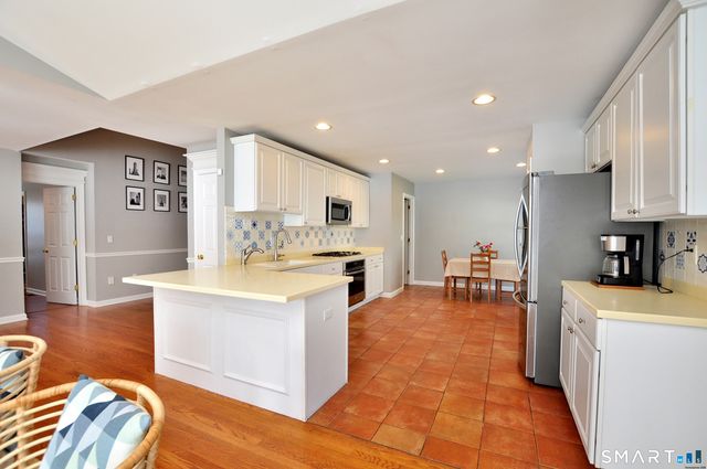 27 Grand Boulevard 27, Ellington, CT 06029