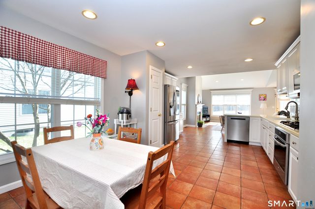 27 Grand Boulevard 27, Ellington, CT 06029