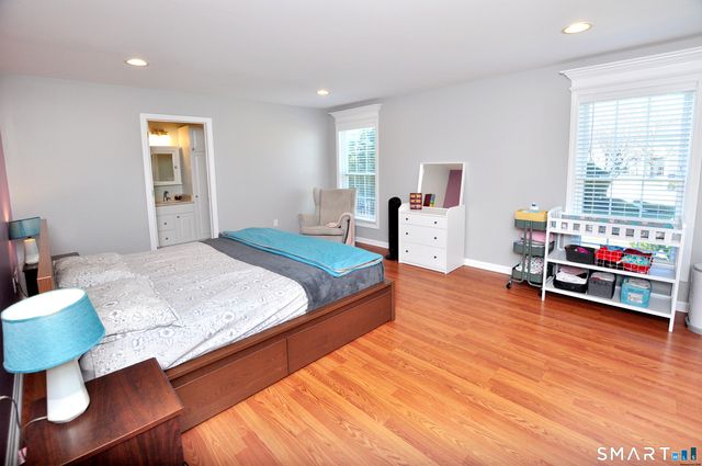 27 Grand Boulevard 27, Ellington, CT 06029