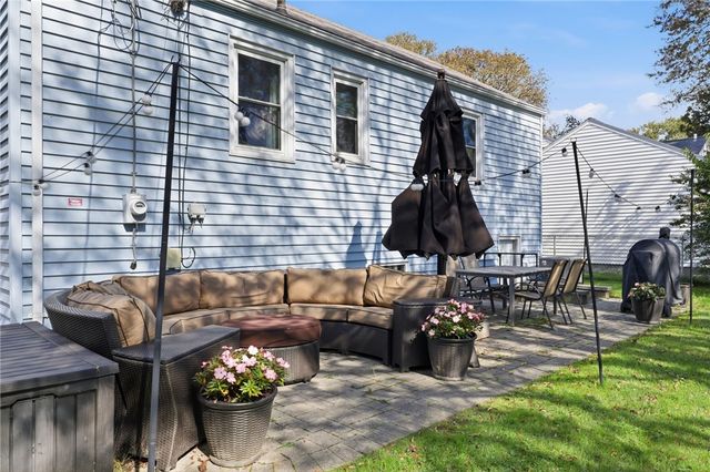 37 Saint Johns Drive, Greece, NY 14626