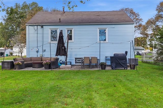 37 Saint Johns Drive, Greece, NY 14626