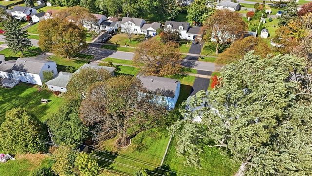 37 Saint Johns Drive, Greece, NY 14626