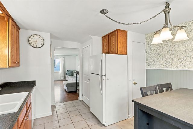 37 Saint Johns Drive, Greece, NY 14626