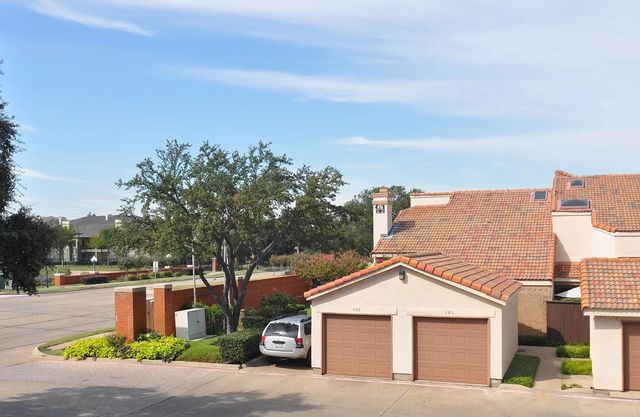 505 Ranch Trail 105, Irving, TX 75063