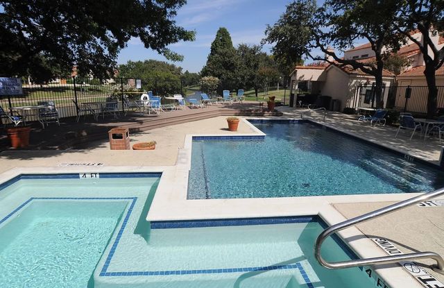 505 Ranch Trail 105, Irving, TX 75063