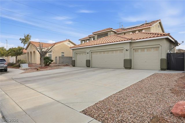 6328 Bunch Grass Court, Las Vegas, NV 89031