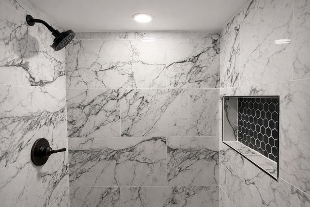 6588 Poplar Woods Cir S Apt 2, Germantown, TN 38138