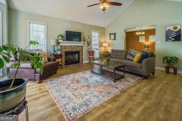 120 Sterling Drive, Athens, GA 30605