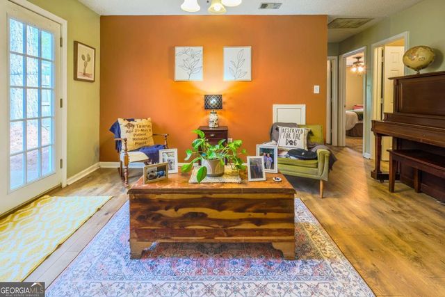 120 Sterling Drive, Athens, GA 30605