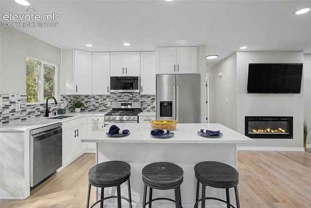 3465 Mosswood Lane, Colorado Springs, CO 80910
