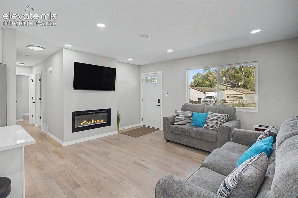 3465 Mosswood Lane, Colorado Springs, CO 80910 — photo 5