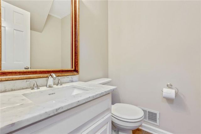 4365 Burnleigh Chase NE, Roswell, GA 30075