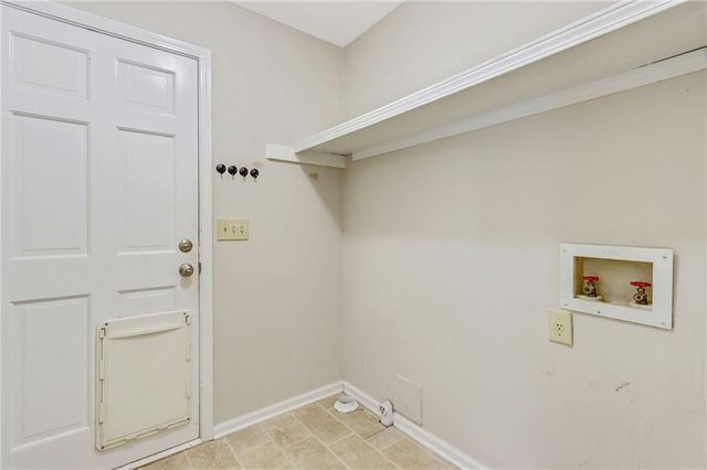 4365 Burnleigh Chase NE, Roswell, GA 30075