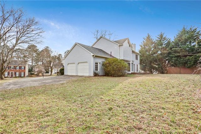 4365 Burnleigh Chase NE, Roswell, GA 30075