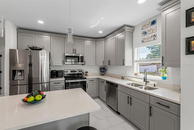 675 S CEDAR AVENUE, Orange City, FL 32763