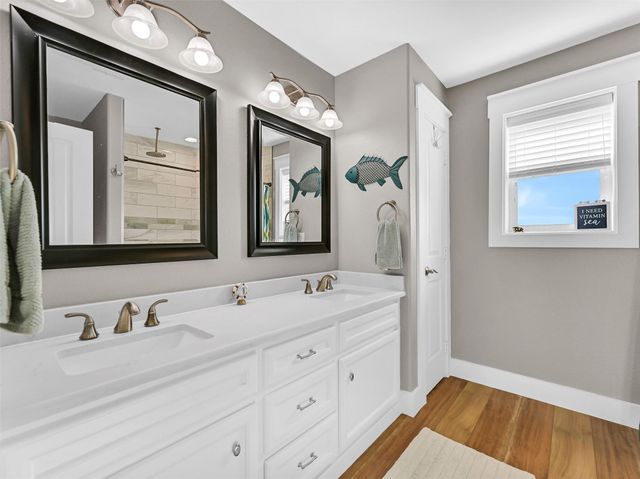 3902 Warrior Court, Galveston, TX 77554