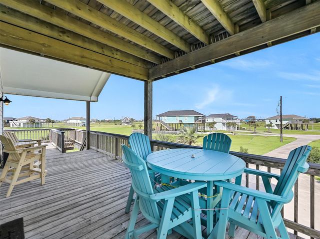 3902 Warrior Court, Galveston, TX 77554