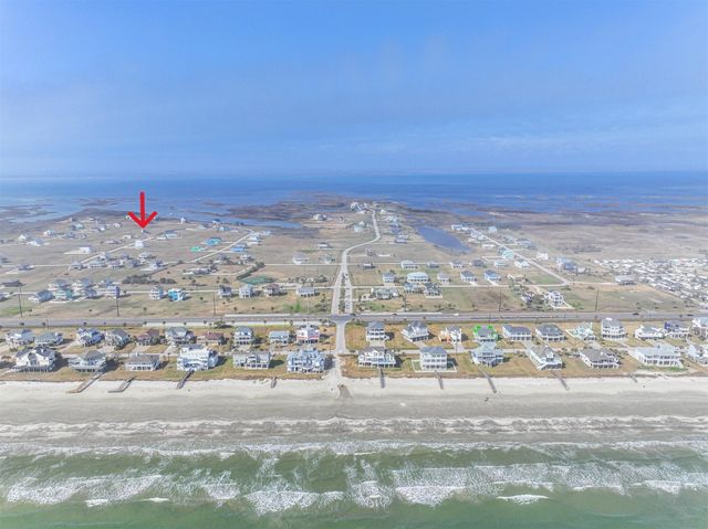 3902 Warrior Court, Galveston, TX 77554