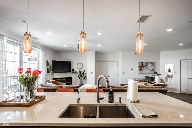 435 Virginia Avenue 706, Indianapolis, IN 46203