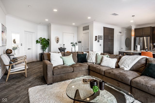 435 Virginia Avenue 706, Indianapolis, IN 46203