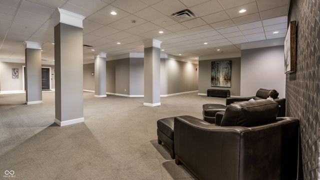 435 Virginia Avenue 706, Indianapolis, IN 46203