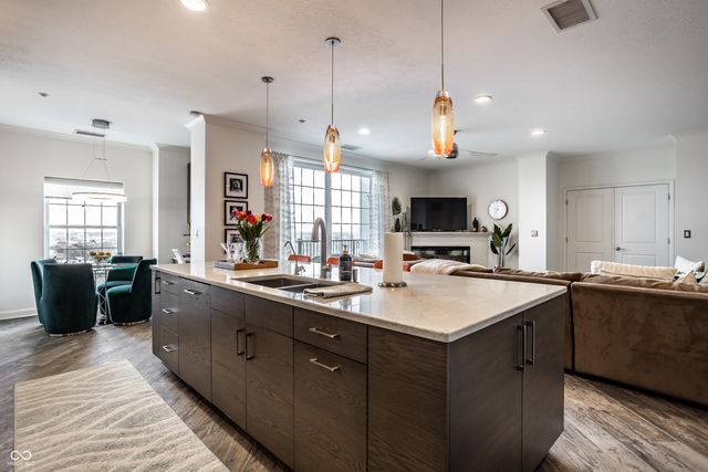 435 Virginia Avenue 706, Indianapolis, IN 46203