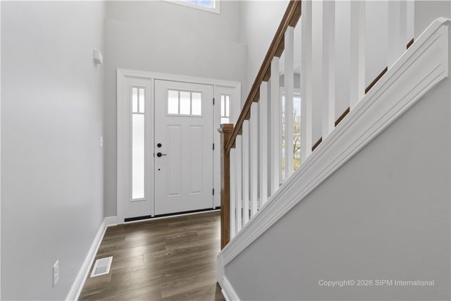 71 Country Pkwy, Amherst, NY 14221