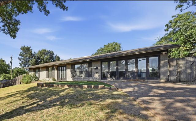 2600 Oakhaven DR, Austin, TX 78704