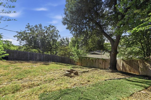 2600 Oakhaven DR, Austin, TX 78704