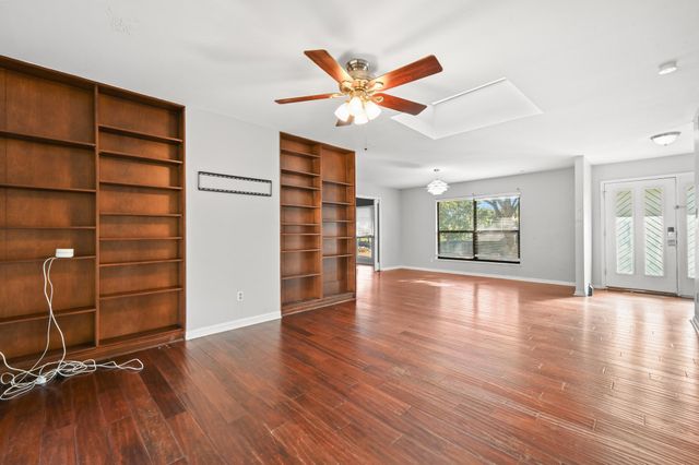 2600 Oakhaven DR, Austin, TX 78704