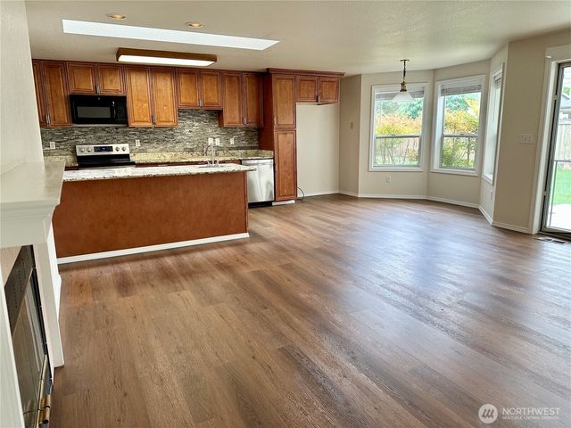 2137 Springview Drive NE, Olympia, WA 98506