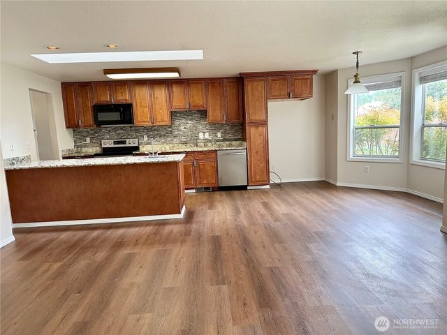 2137 Springview Drive NE, Olympia, WA 98506