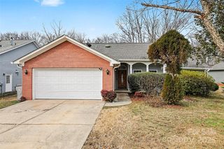 12145 Landing Green Drive, Charlotte, NC 28277