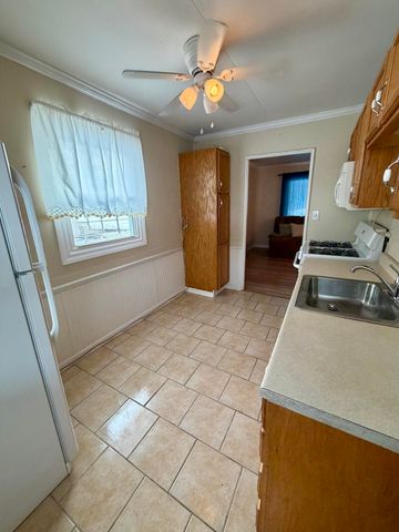 75 Indian Trail, Merrillville, IN 46410