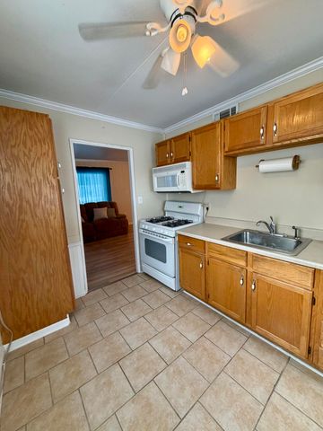 75 Indian Trail, Merrillville, IN 46410