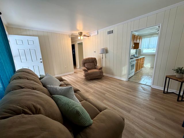 75 Indian Trail, Merrillville, IN 46410