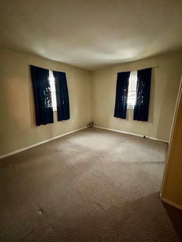 75 Indian Trail, Merrillville, IN 46410