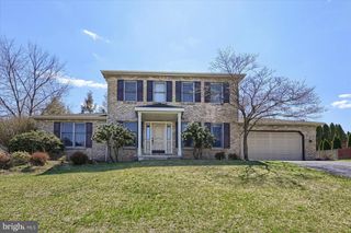 6203 LOCUST LANE, Mechanicsburg, PA 17050