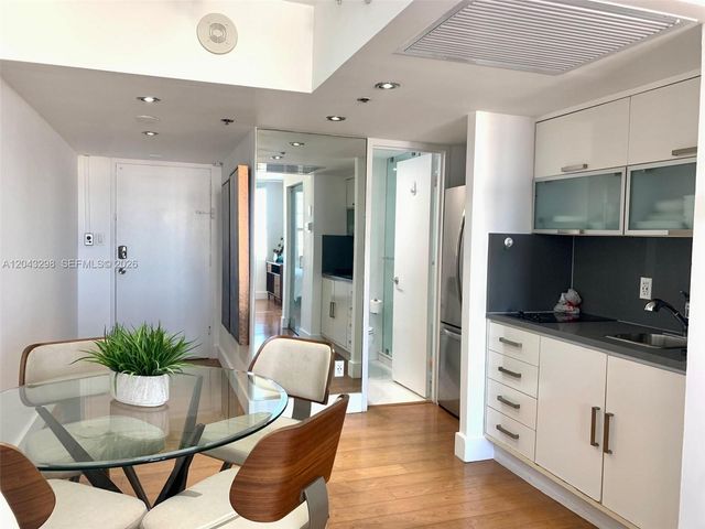 100 Lincoln Road 1514, Miami Beach, FL 33139