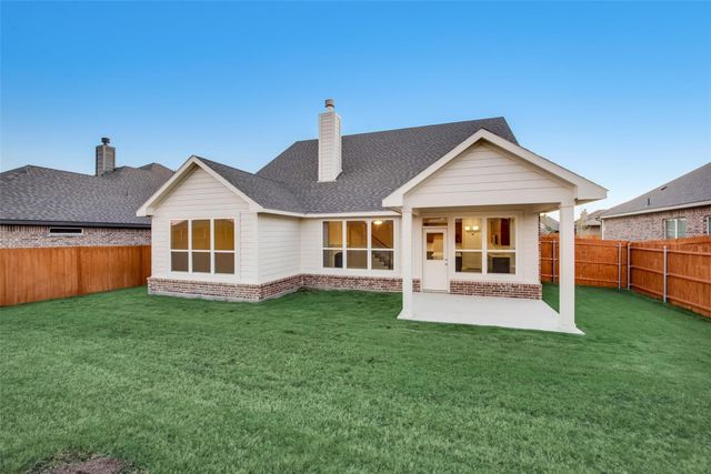 1533 Sidewinder Trail, Weatherford, TX 76087