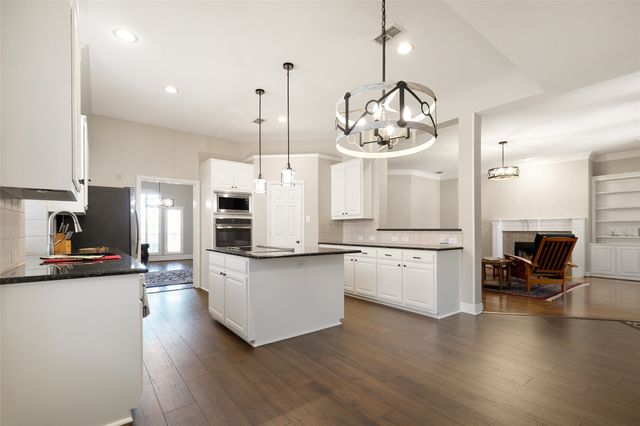 420 Arrowhead Drive, Allen, TX 75002