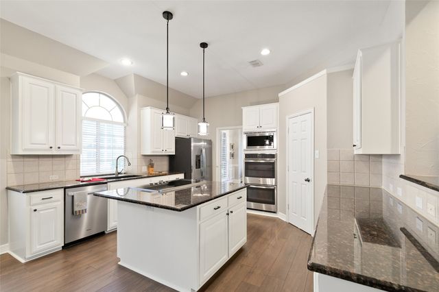 420 Arrowhead Drive, Allen, TX 75002