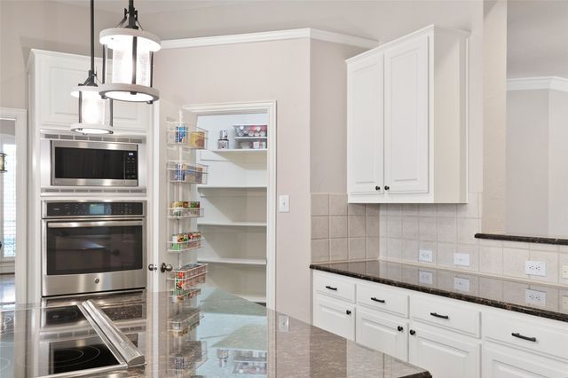 420 Arrowhead Drive, Allen, TX 75002