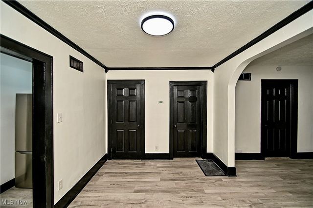 1228 Arnold Avenue, Akron, OH 44305