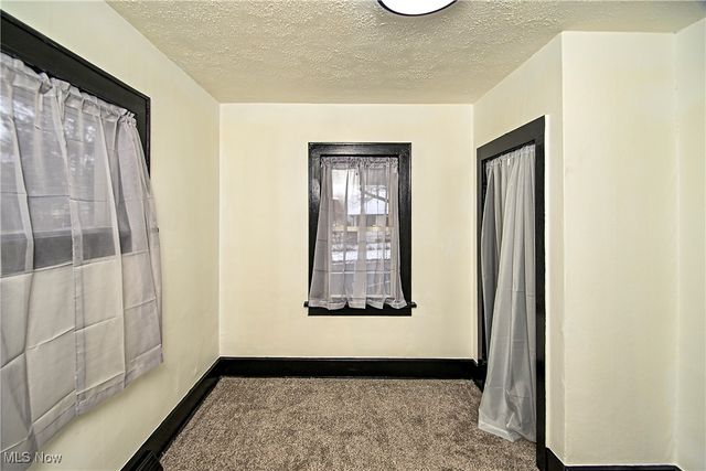 1228 Arnold Avenue, Akron, OH 44305