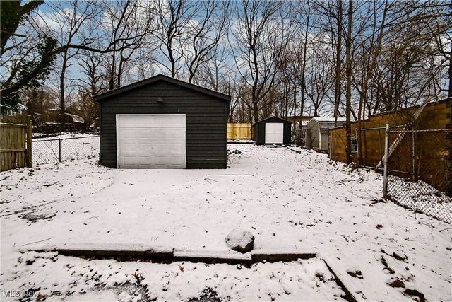 1228 Arnold Avenue, Akron, OH 44305