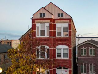 2025 W Coulter Street 3, Chicago, IL 60608