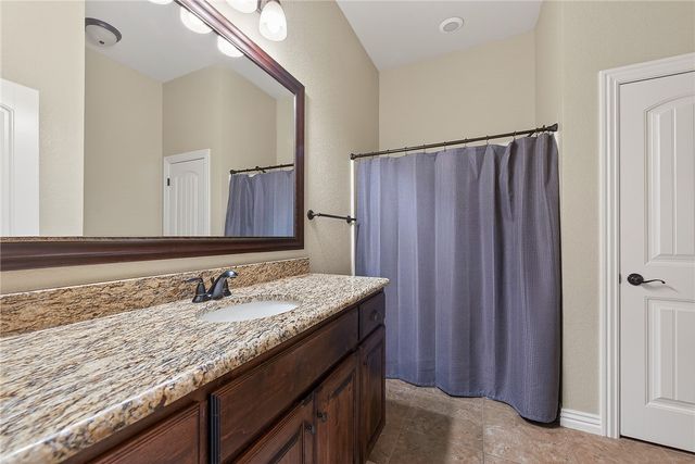 4601 West Langmead Drive, Rogers, AR 72758