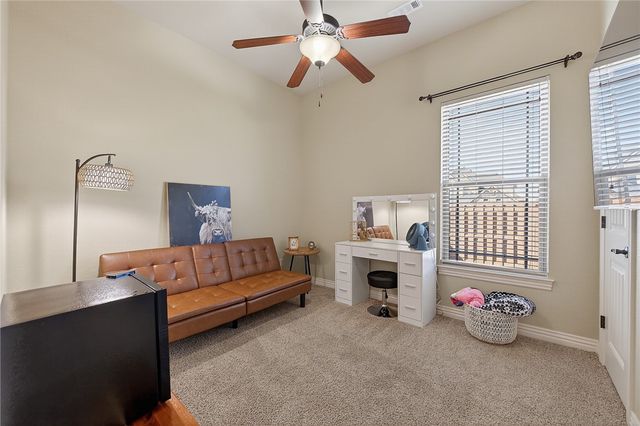 4601 West Langmead Drive, Rogers, AR 72758