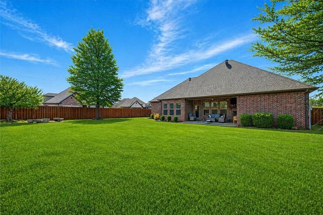 4601 West Langmead Drive, Rogers, AR 72758
